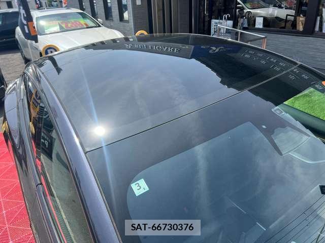 Tesla MODEL 3 2022-03 7820736-12