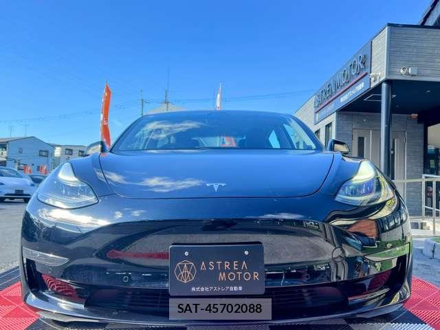 Tesla MODEL 3 2021-05 7820737-9
