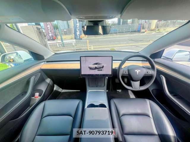 Tesla MODEL 3 2022-12 7820741-1