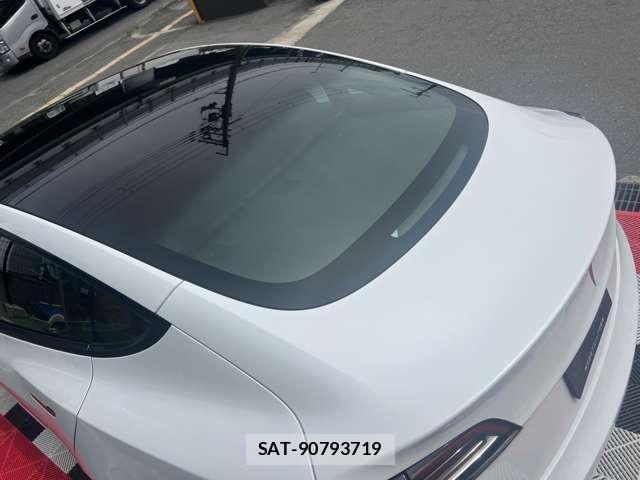 Tesla MODEL 3 2022-12 7820741-13