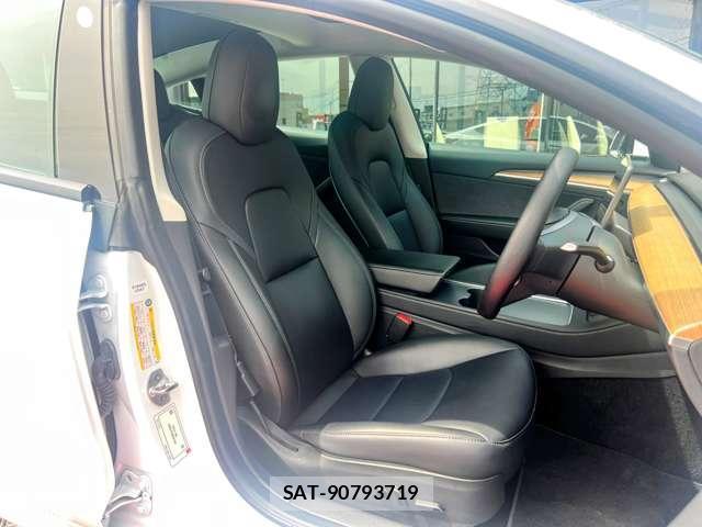 Tesla MODEL 3 2022-12 7820741-2