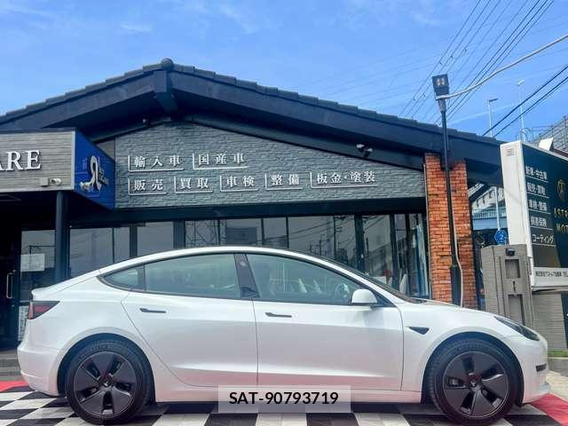 Tesla MODEL 3 2022-12 7820741-4