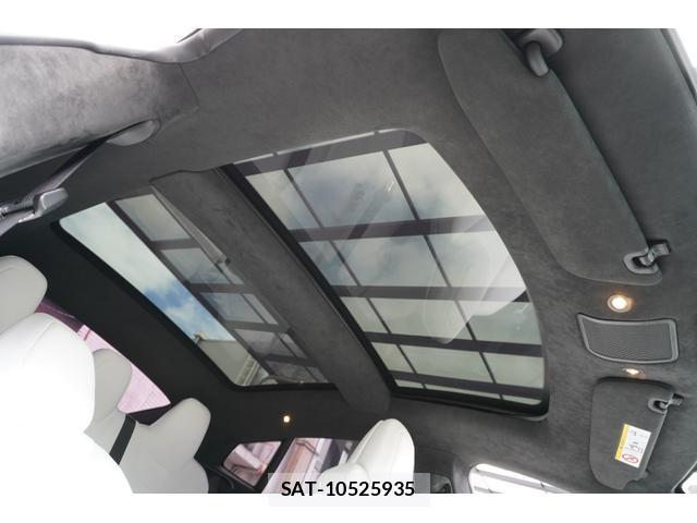 Tesla MODEL S 2018-05 7820600-19