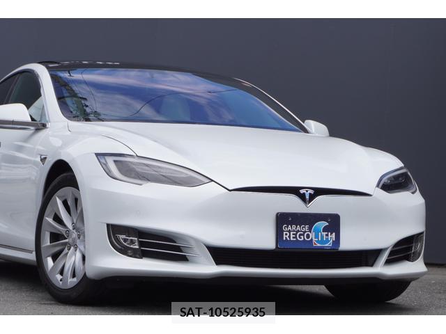Tesla MODEL S 2018-05 7820600-5