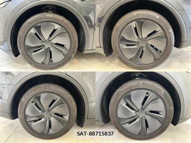 Tesla MODEL Y 2025-05 7819179-6