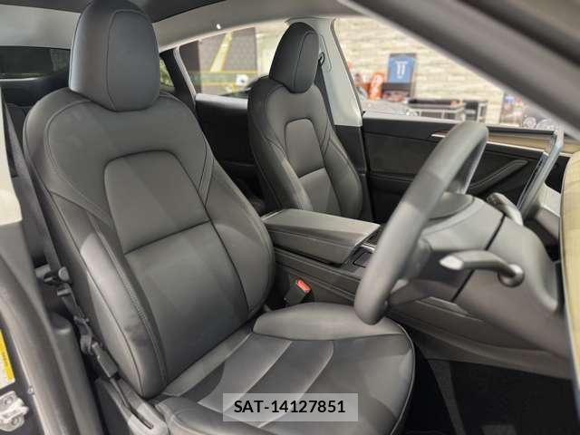 Tesla MODEL Y 2022-11 7823251-6
