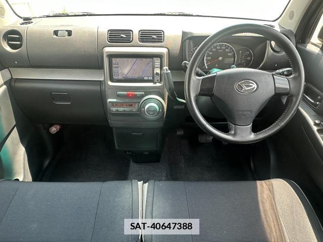 Daihatsu MOVE CONTE 2013-03 7813676-2
