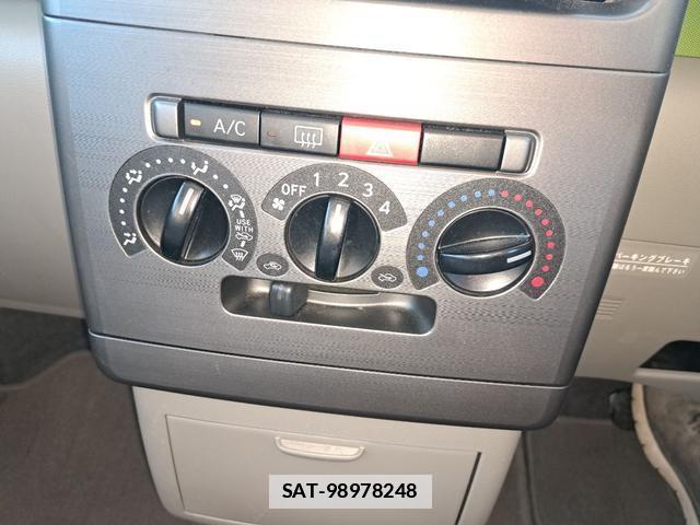 Daihatsu MOVE CONTE 2015-01 7816354-4