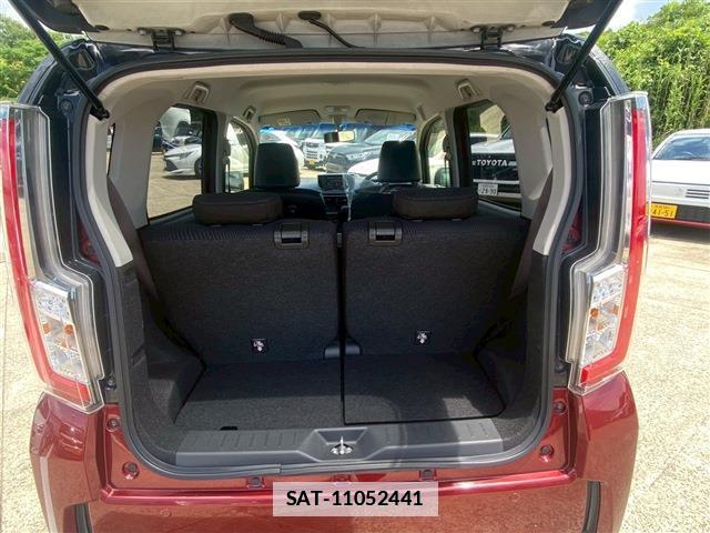 Daihatsu MOVE 2015-06 7814677-12