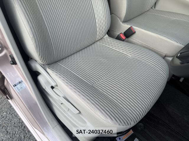 Daihatsu MOVE 2019-04 7815310-2