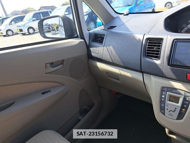 Daihatsu MOVE 2011-05 7816356-2