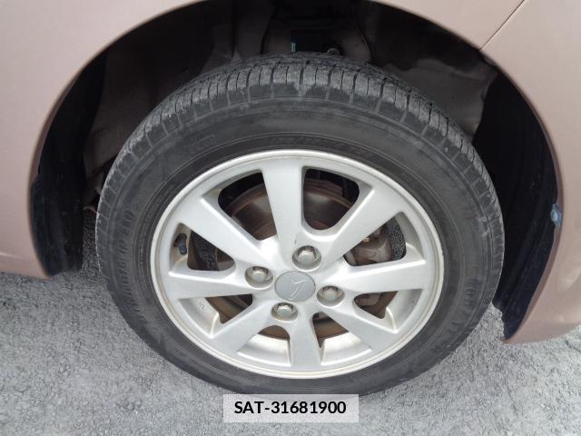 Daihatsu MOVE 2017-08 7817144-13