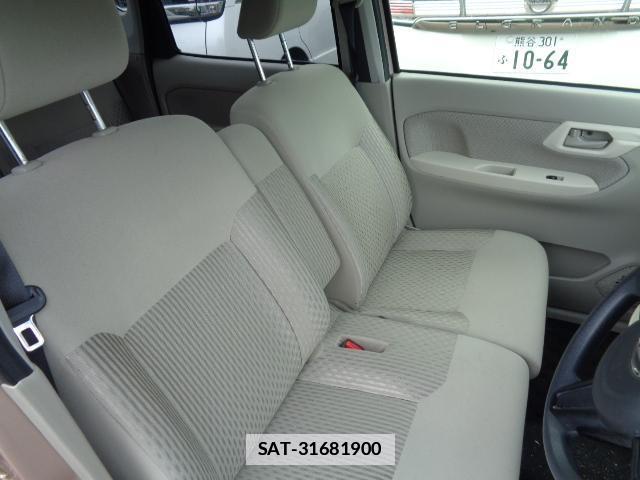 Daihatsu MOVE 2017-08 7817144-9