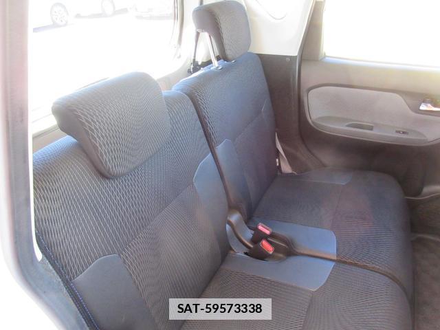 Daihatsu MOVE 2015-08 7819532-11