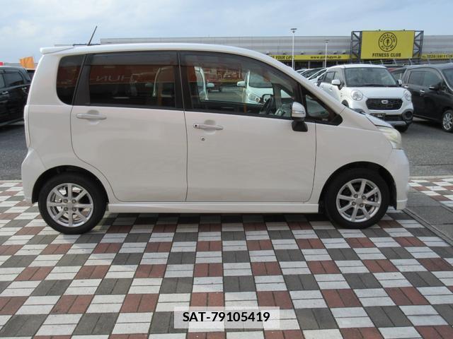 Daihatsu MOVE 2011-02 7819534-7