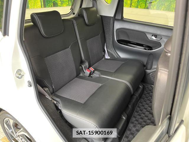 Daihatsu MOVE 2019-03 7819812-8