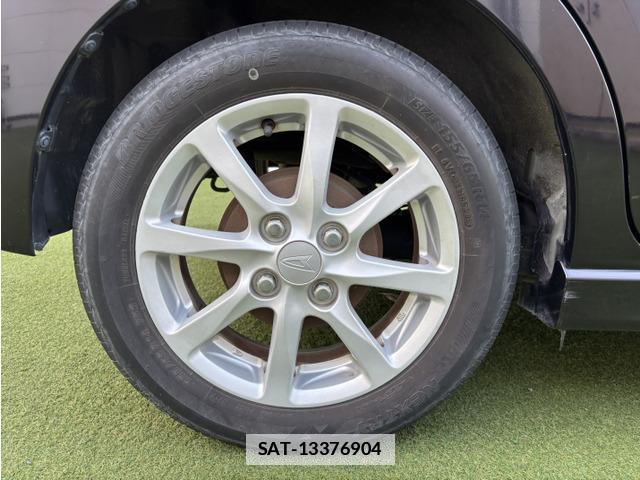 Daihatsu MOVE 2015-01 7819910-9