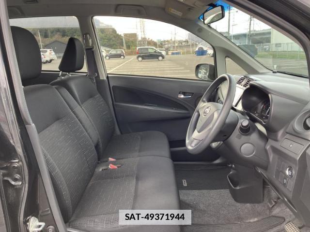 Daihatsu MOVE 2014-03 7821118-4