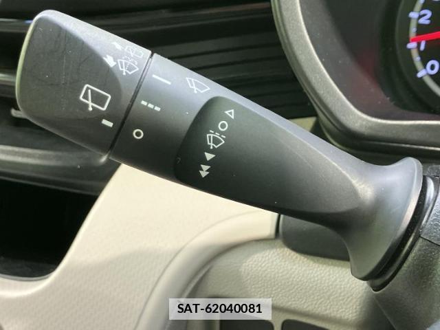 Daihatsu MOVE 2019-04 7821539-13