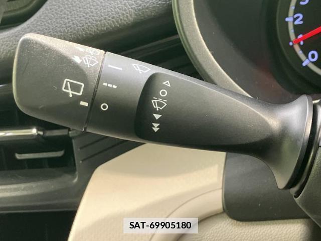 Daihatsu MOVE 2015-08 7821555-13