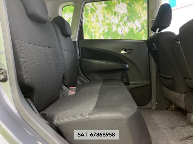 Daihatsu MOVE 2014-04 7821853-5