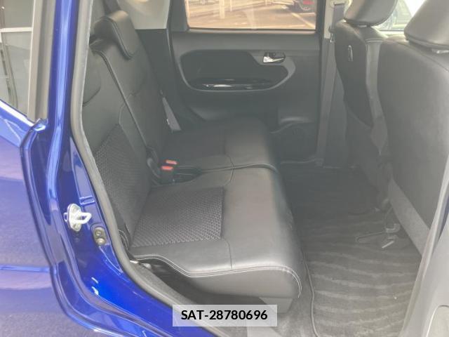 Daihatsu MOVE 2018-03 7822071-4
