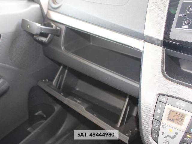 Daihatsu MOVE 2014-03 7823025-9