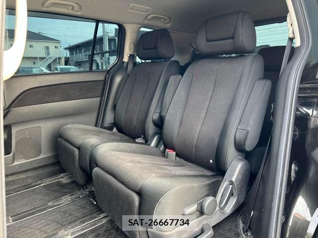 Mazda MPV 2010-11 7813808-15