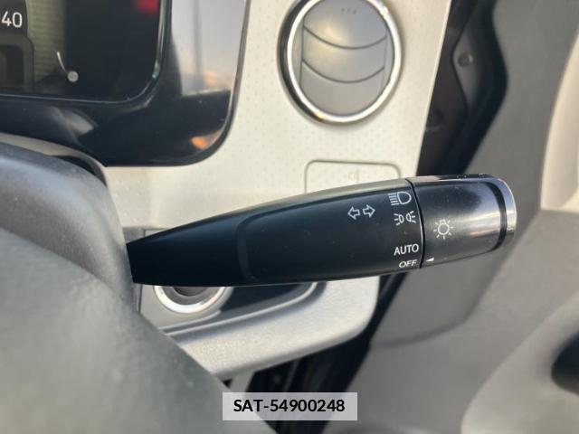 Suzuki MR WAGON 2013-02 7821403-14