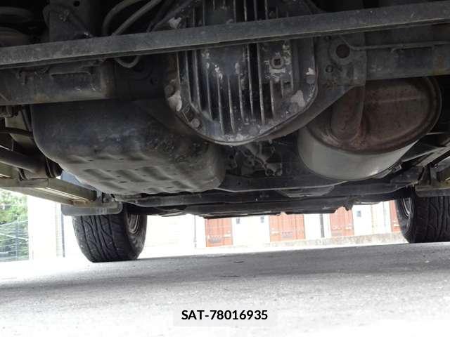 Isuzu MU 1999-10 7813032-19