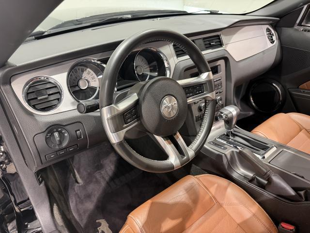 Ford MUSTANG 2012-09 7817737-3
