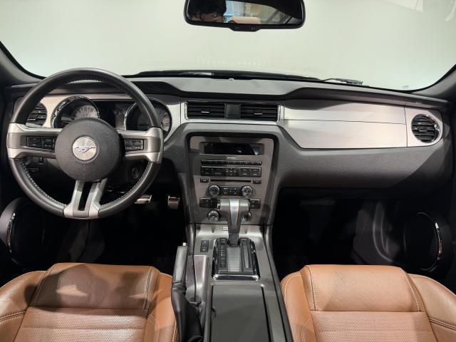 Ford MUSTANG 2012-09 7817737-5
