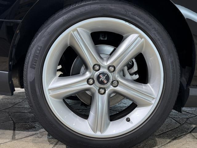 Ford MUSTANG 2012-09 7817737-8