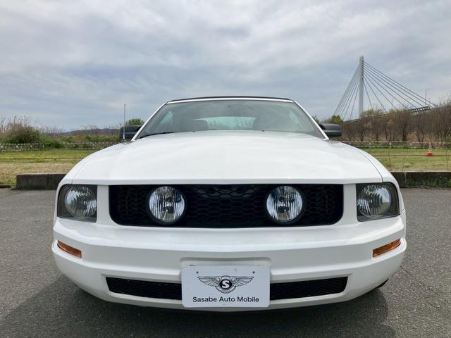 Ford MUSTANG 2008-04 7820108-2