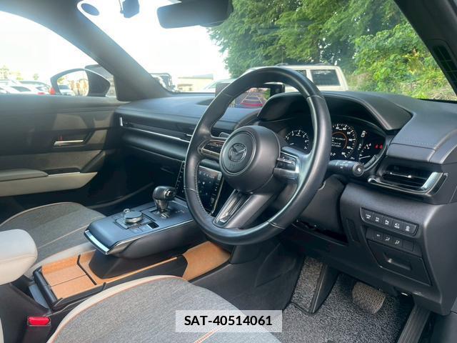 Mazda MX-30 2022-03 7812706-6