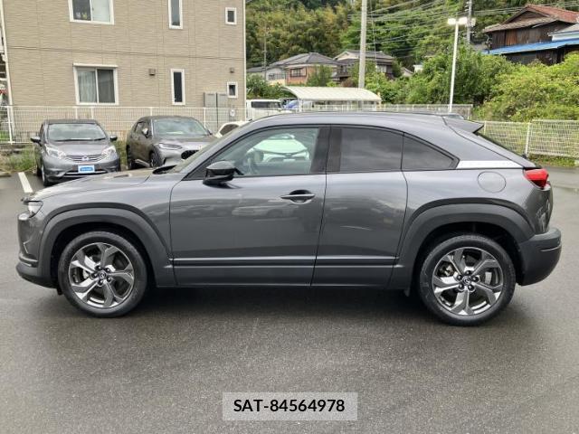 Mazda MX-30 2020-09 7818920-1