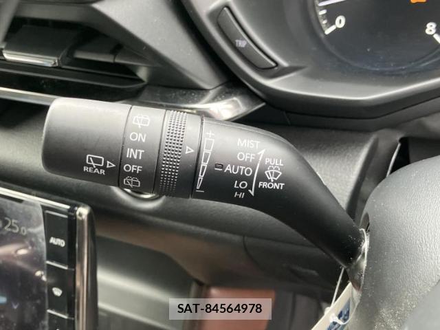Mazda MX-30 2020-09 7818920-16