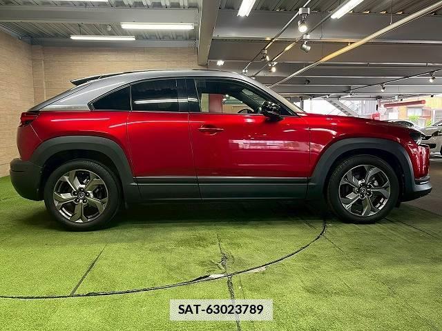 Mazda MX-30 2021-01 7819044-17