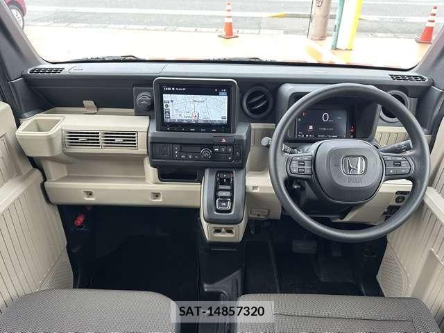 Honda N-VAN e: 2024-10 7814317-2