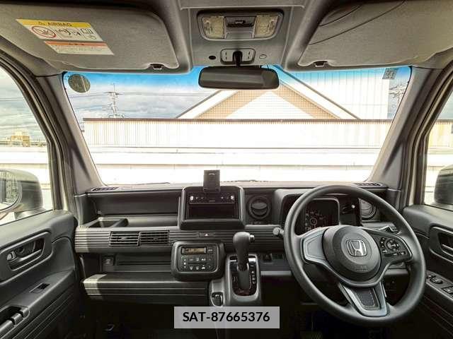 Honda N-VAN 2018-12 7813365-2