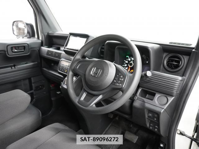 Honda N-VAN 2019-04 7813725-10
