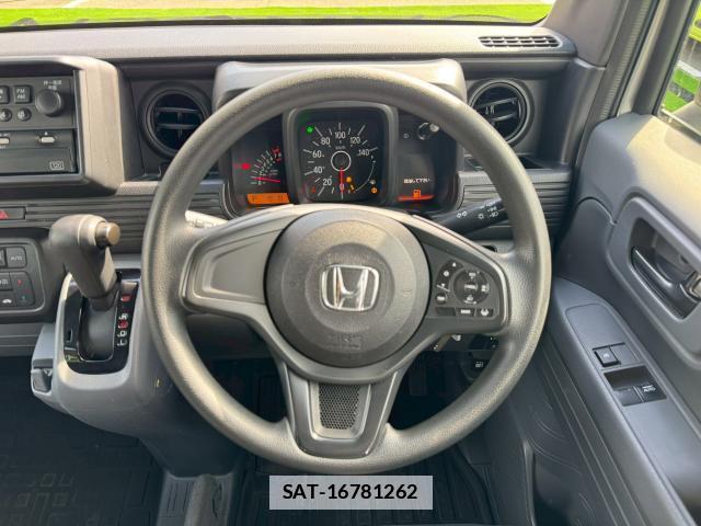 Honda N-VAN 2018-12 7816454-12