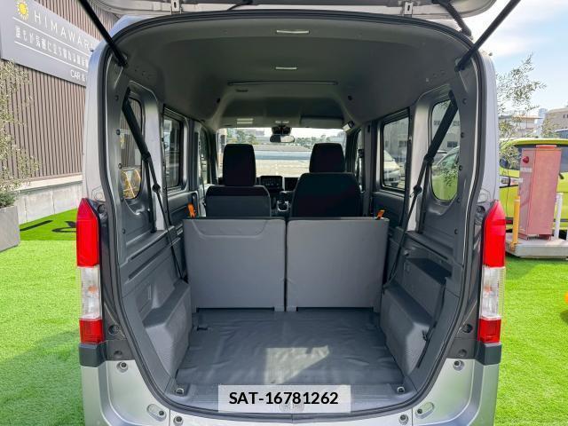 Honda N-VAN 2018-12 7816454-13