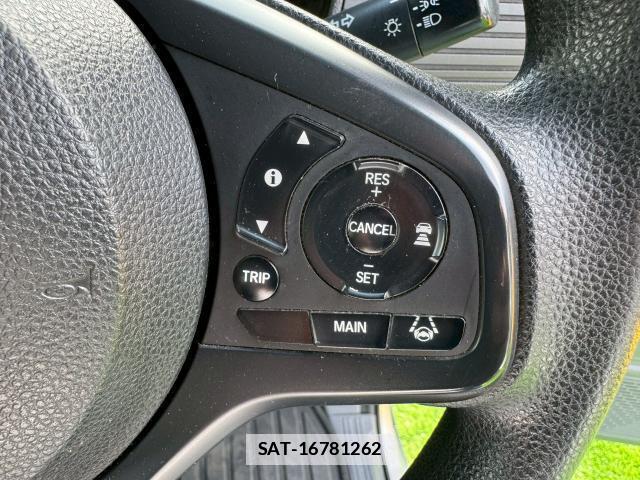 Honda N-VAN 2018-12 7816454-7
