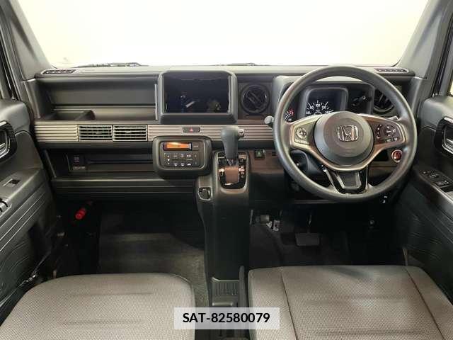 Honda N-VAN 2025-10 7818282-1