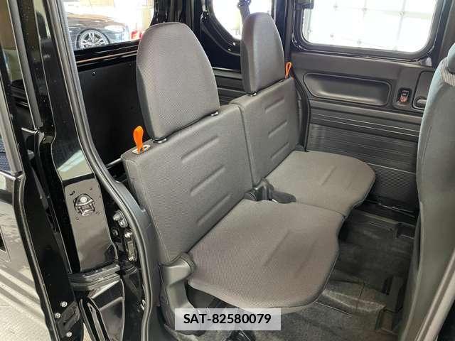 Honda N-VAN 2025-10 7818282-12