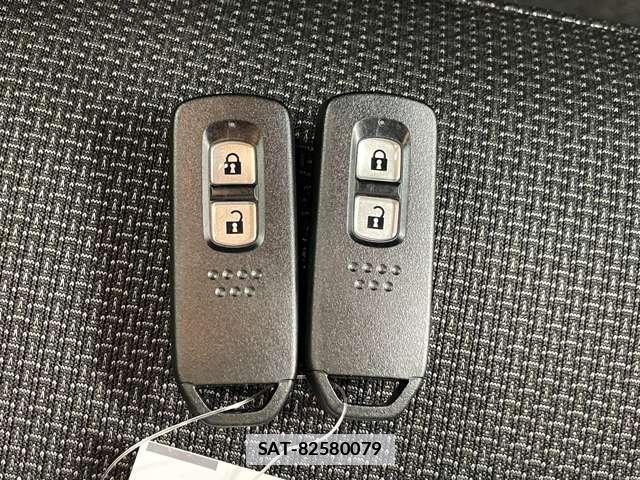 Honda N-VAN 2025-10 7818282-6