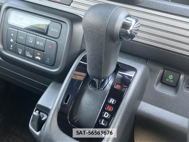 Honda N-VAN 2025-03 7821406-16