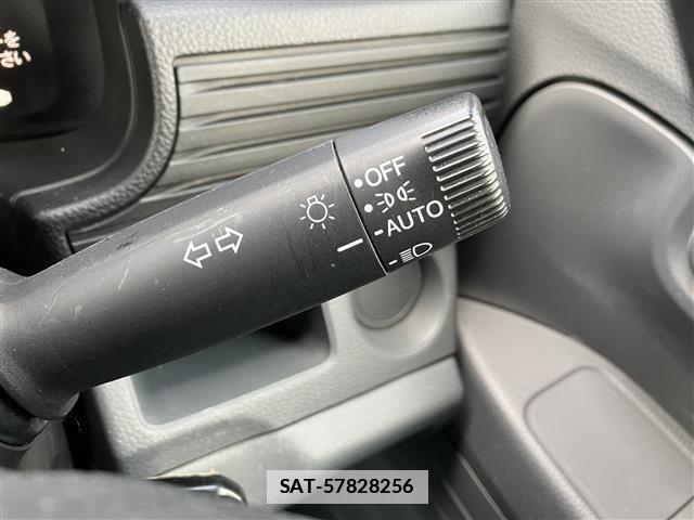 Honda N-VAN 2021-04 7823172-12