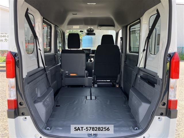 Honda N-VAN 2021-04 7823172-16